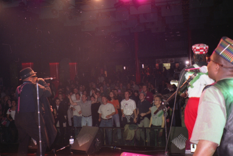Laurel Aitken & House Of Rhythm (Bessa and Kirk Thorne from behind), Palladium Geneva 1996