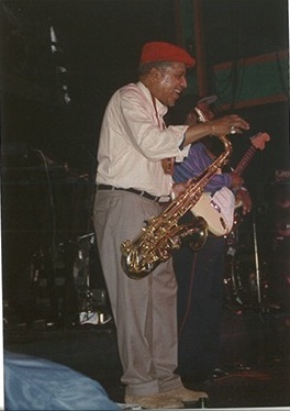 Soundcheck with Rolando Alphonso at Rockstore, Montpellier 1996