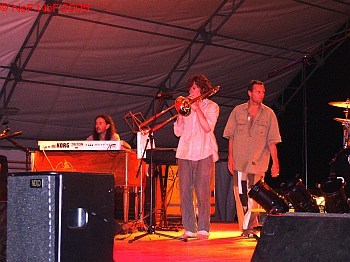 Botanical Roots 2005